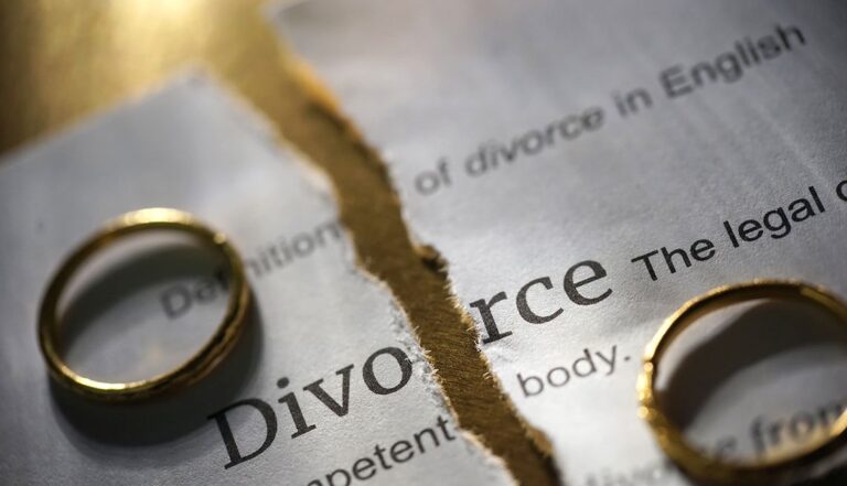 Reparto de bienes en el divorcio: ¿es todo al 50%?